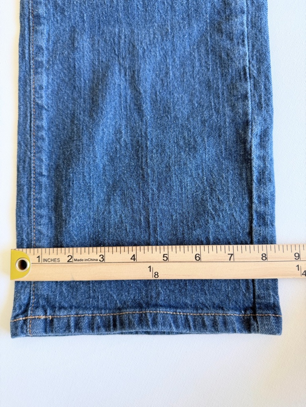 Tommy Hilfiger Straight Leg Jeans 34x32 Medium Wash Classic Denim Men - Picture 9 of 12